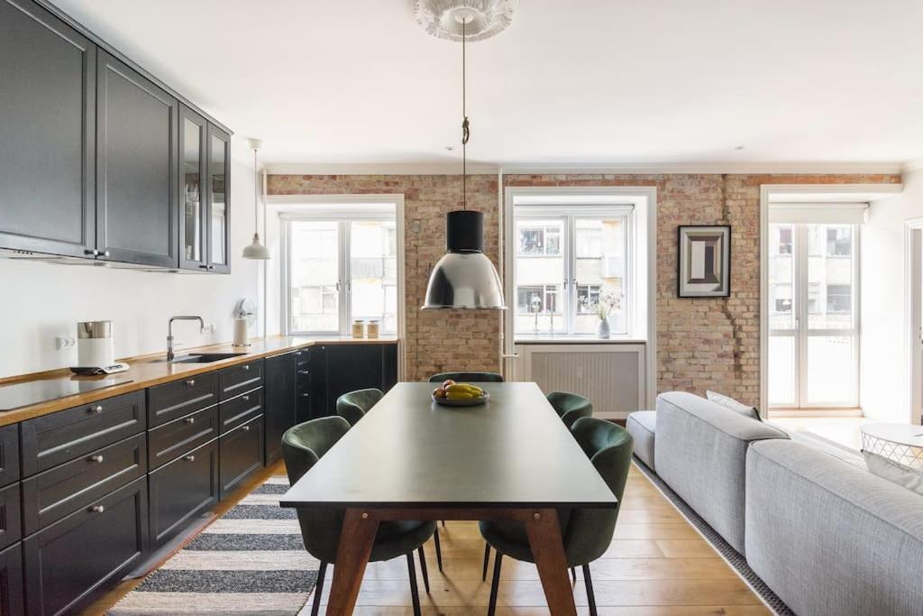 Cozy Apartment In Christianshavn W Two Balconies. Copenhague Exterior foto