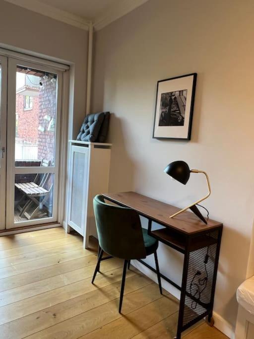Cozy Apartment In Christianshavn W Two Balconies. Copenhague Exterior foto